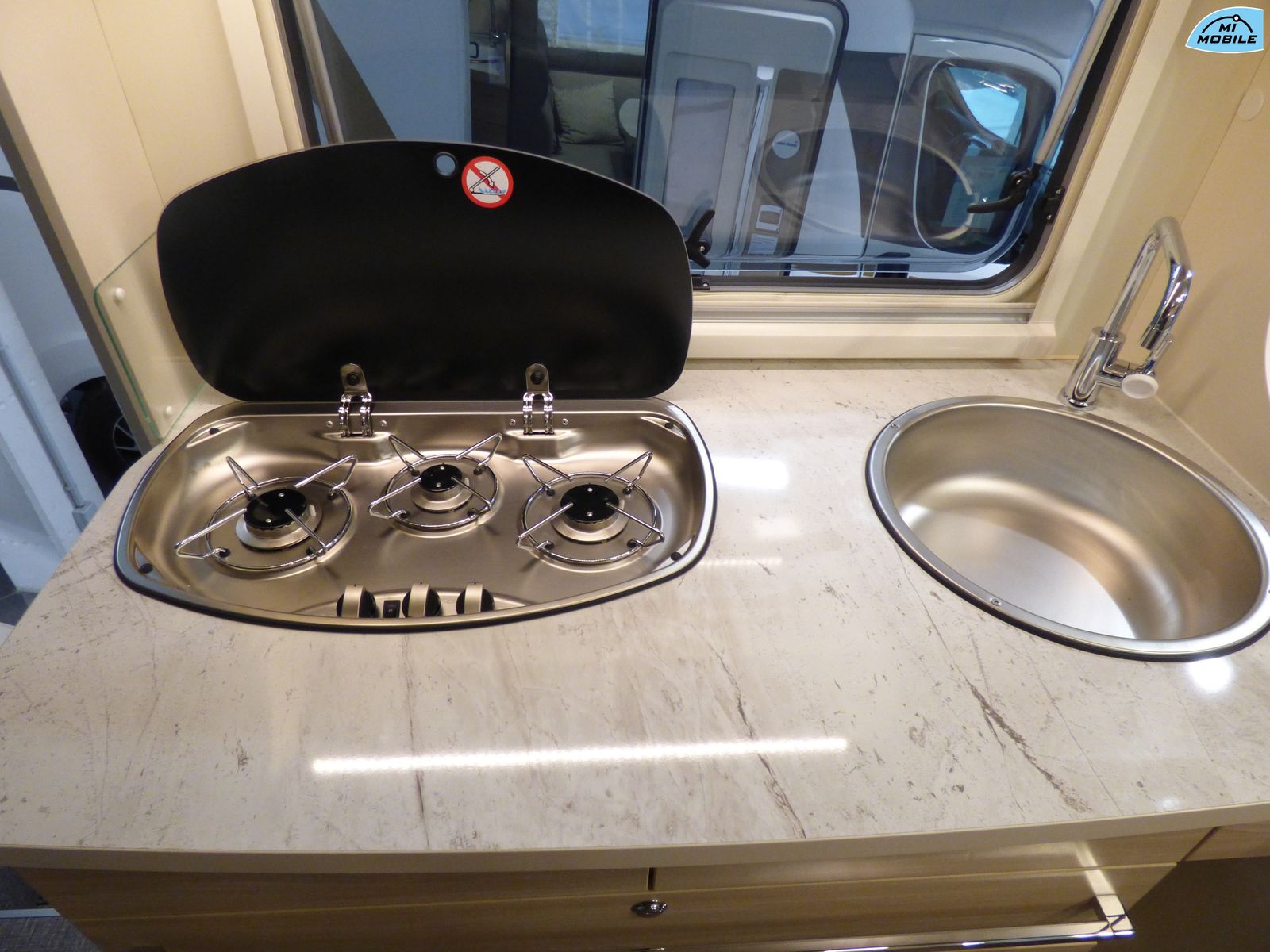 Fahrzeugabbildung Eura Mobil Activa ONE 570 HS *SCHAUSONNTAG 11-16 Uhr*