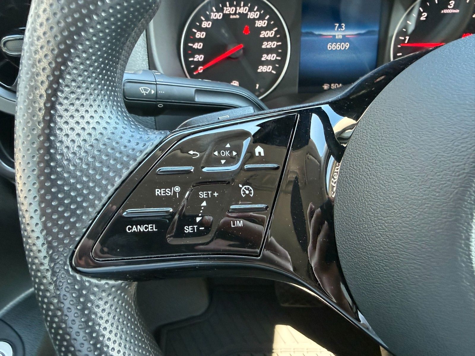 Fahrzeugabbildung Mercedes-Benz Vito 116 CDI Extral Klima Kamera SHZ