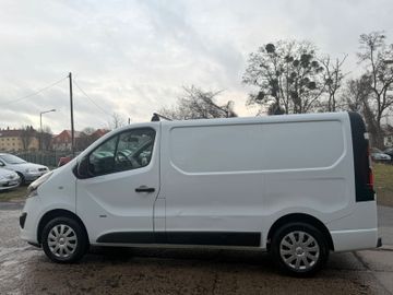 Opel Vivaro - 6