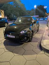 Suzuki Swift Sport 1.4 BOOSTERJET Garagenfahrzeug - Suzuki Swift: Schwarz, Sport