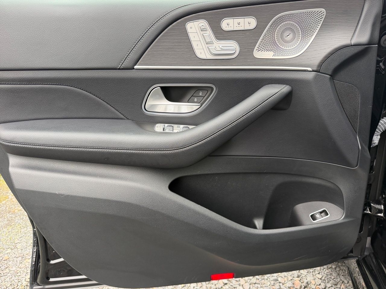 Fahrzeugabbildung Mercedes-Benz GLE 450 d 4M AMG+PANO+SITZKLIMA+AIRMATIC+HEADUP+