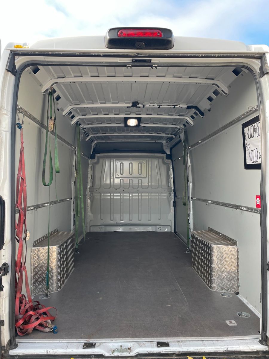 Fahrzeugabbildung Fiat Ducato Maxi Grossr.-Kasten 35 180 L5H2 RS: 4035