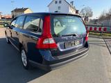 Volvo V70 Kombi 2,0l 5 Zylinder 1. Hand 65tkm Scheckh. - Volvo Gebrauchtwagen von 2010