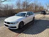 BMW 530i Touring Sport - BMW 530 mit Benzin-Antrieb: Kombi, Automatik