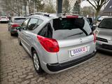 Peugeot 207 SW Sport Klimaaut./Tempomat/PANO - Peugeot 207 aus 2008: SW