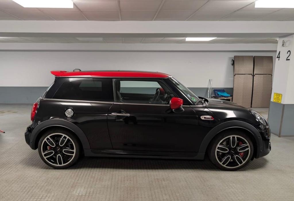 MINI John Cooper Works Coupé