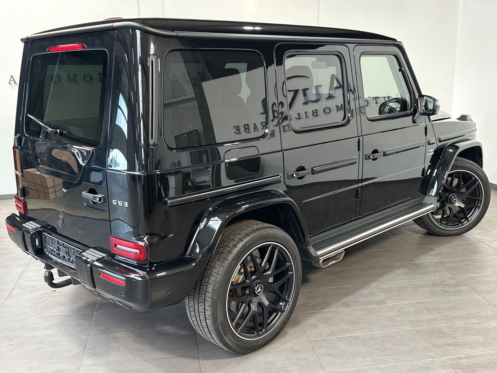 Fahrzeugabbildung Mercedes-Benz G 63 AMG DRIVER'S PACKAGE NAV+GLASDACH+AHK+ACC