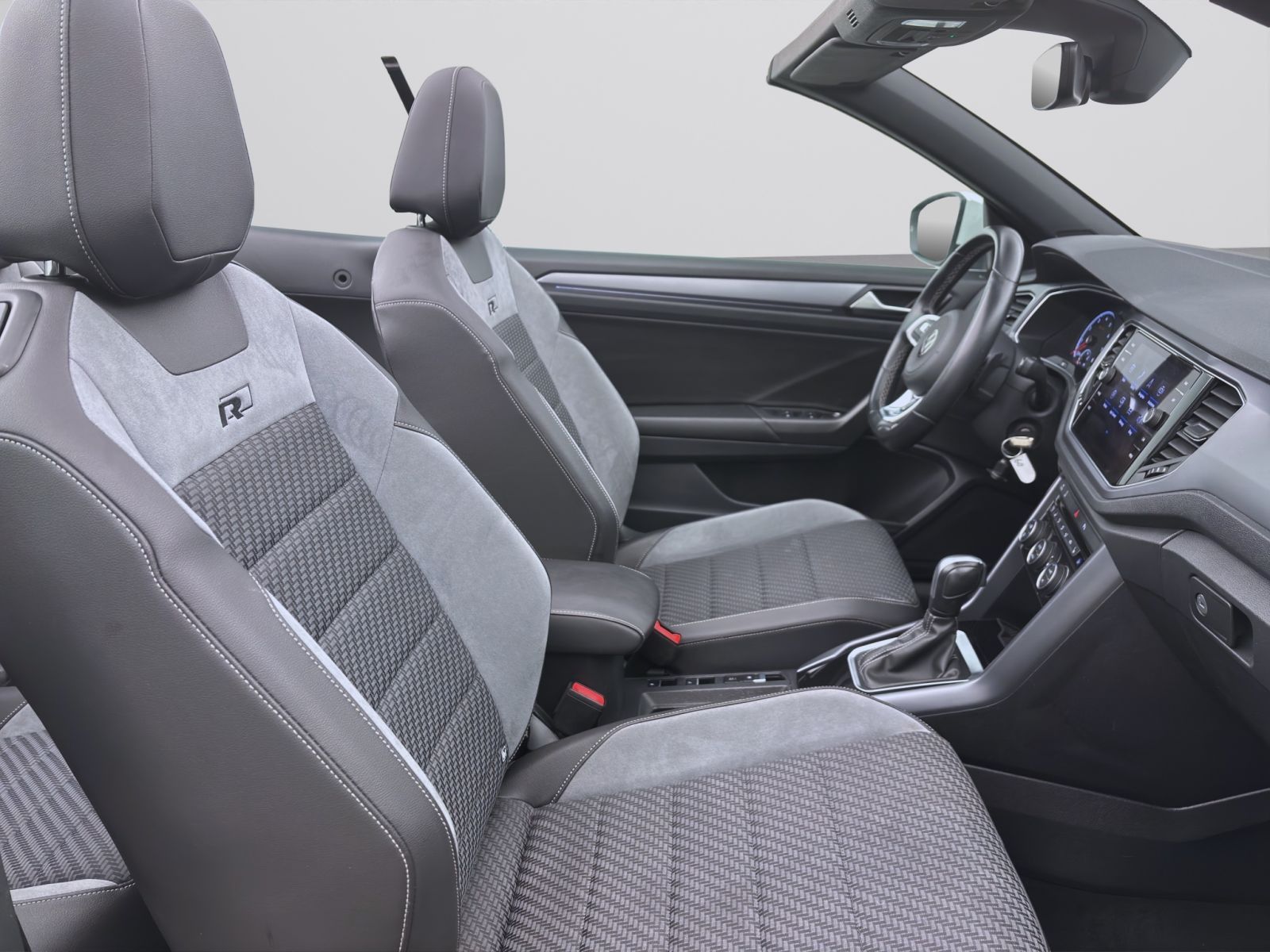 Volkswagen T-Roc - Bild 14