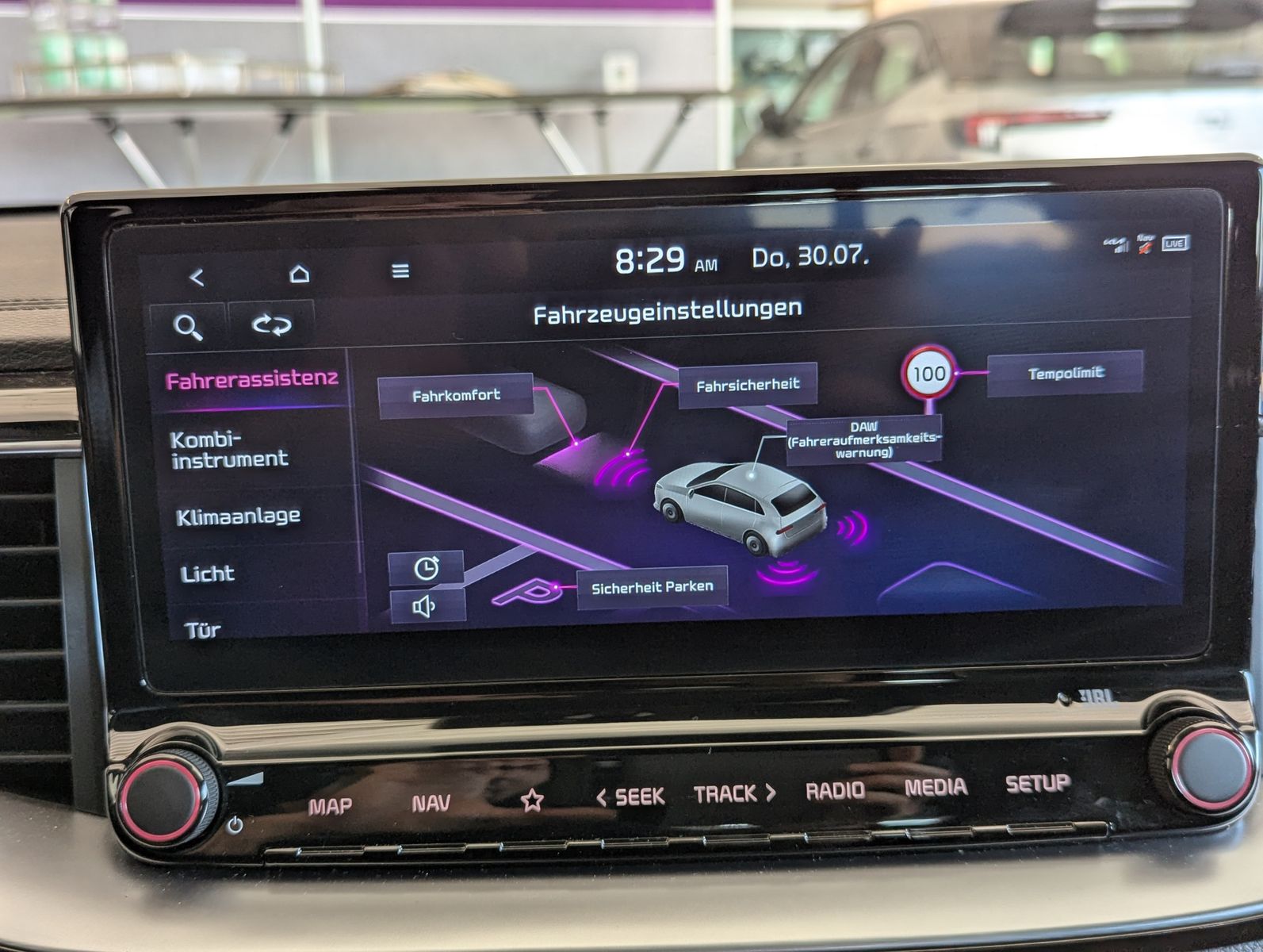 Fahrzeugabbildung Kia Ceed 1.5 GT-Line Limo Perfomance LED JBL Cam 7-J