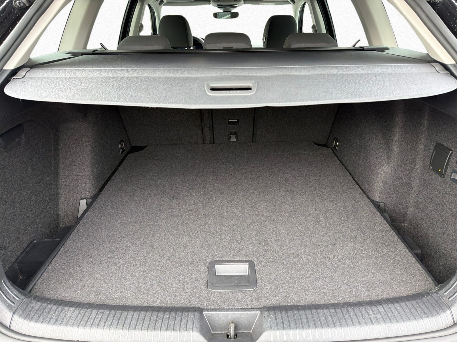 Volkswagen Golf - Bild 9