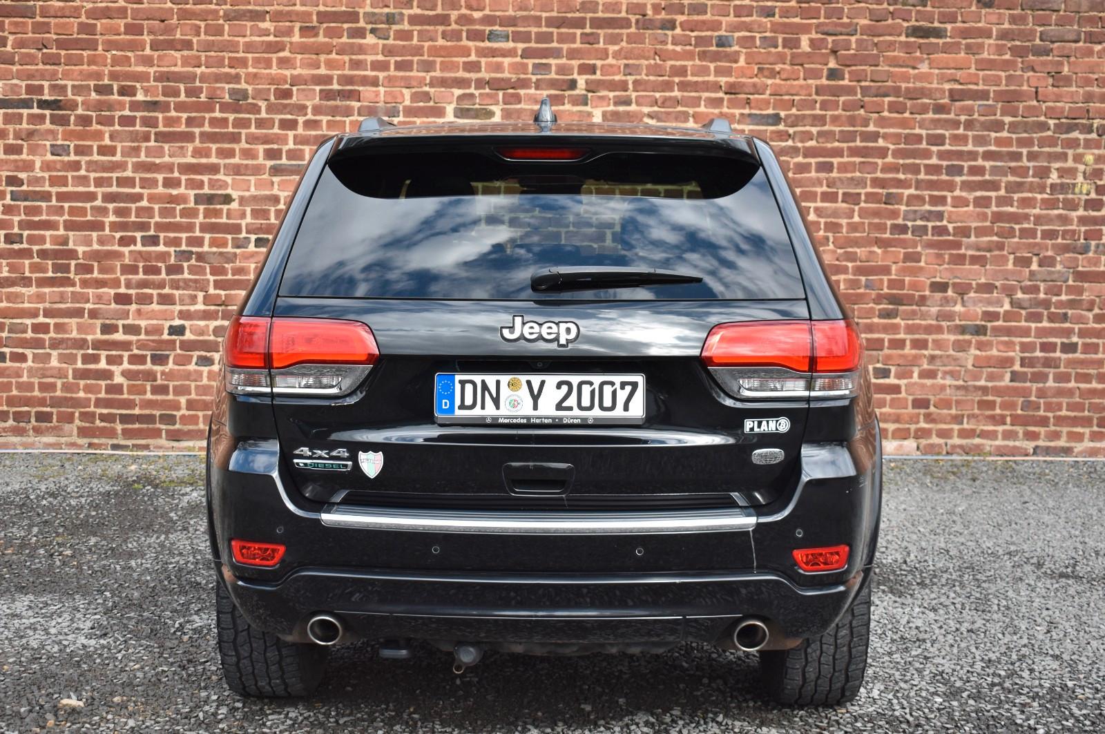 Jeep Grand Cherokee 3.0 CRD Overland | 250 ch | BVA | Toit panoramique | Sièges ventilés | Suspension pneumatique | Attelage | Cuir