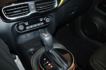 Fotografie des Nissan Juke 1.0 DIG-T DCT N-Sport