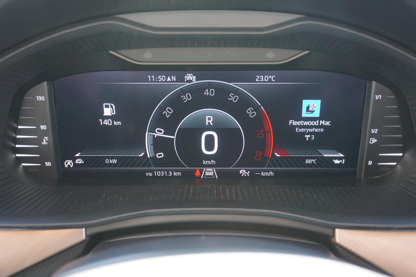Skoda Kamiq Style DSG LED Navi ACC AHK DAB PDC USB