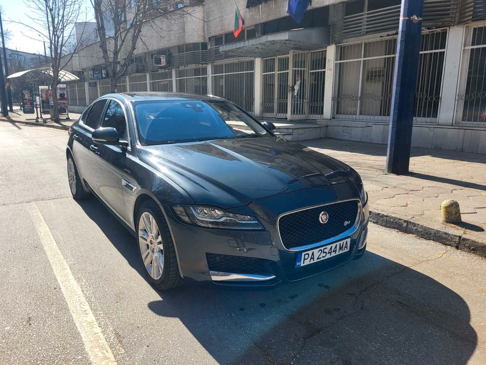 JAGUAR XF