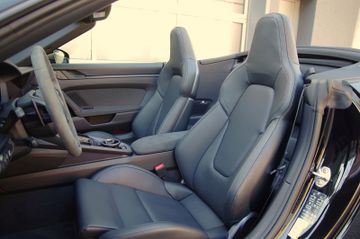 Porsche 992.2 4 GTS Cabrio*Lift,ACC,BOSE,18-W.,Sitzlüft*
