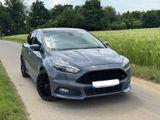 Ford Focus 2,0TDCi ST OZ Sportfelgen 8x bereift - Ford Focus mit Diesel-Antrieb: Sport