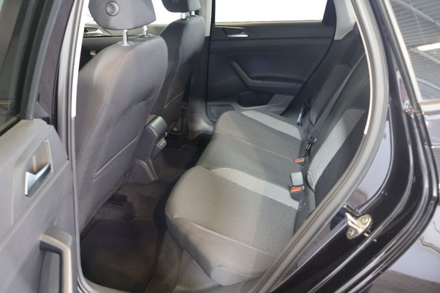 Volkswagen Polo VI 1.0 MPI Life AID+KAM+LED+CARPLAY