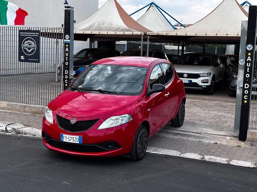 Image of Lancia Ypsilon