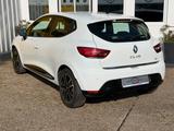 Renault Clio IV Paris Navi PDC HU Neu - Renault Clio Paris mit Benzin-Antrieb