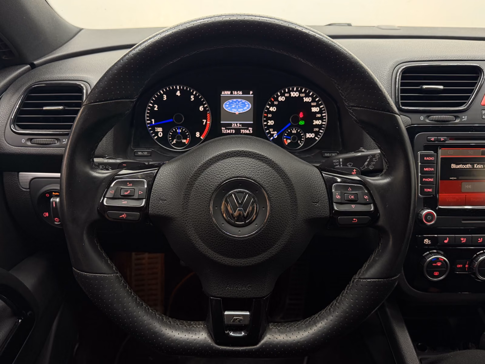 Volkswagen Scirocco R Schale|Pano|JP-328Ps|Klappen-AGA|DCC|