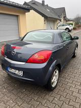 Opel Tigra 1.4 TWINPORT - - gebrauchte Opel Tigra aus dem Jahr 2009