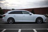 Audi A4 45 TFSI S tronic design Avant S-Line - Audi A4: Weiß, Kombi, Line