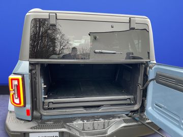 Ford Bronco - 7