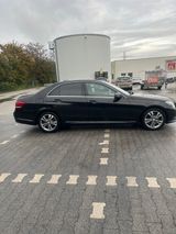 Mercedes-Benz E 250 Autom. -9 G-tronic , Bluetec - Mercedes-Benz E 250 in Duisburg