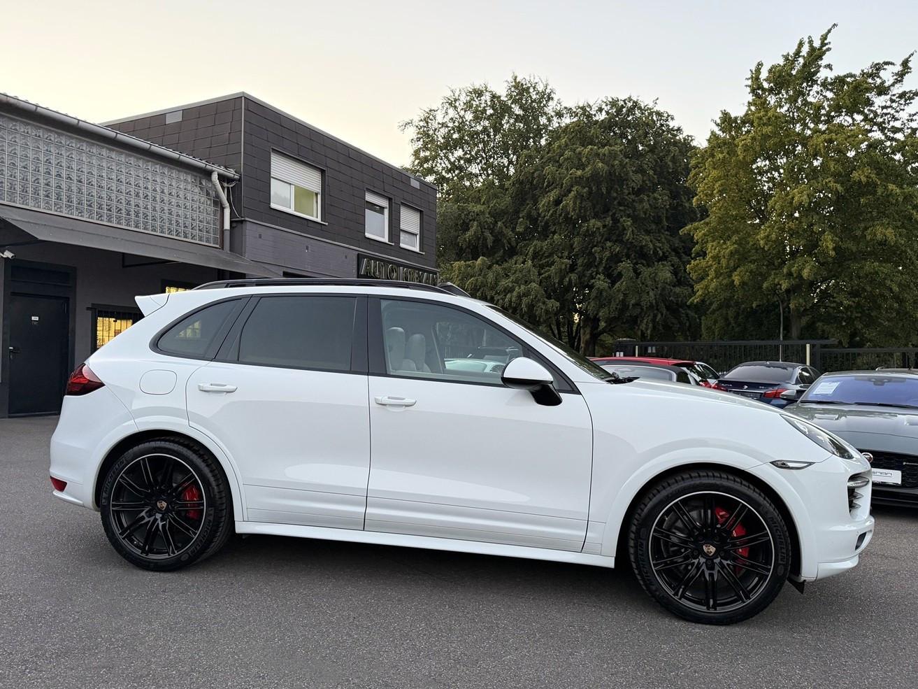 Porsche Cayenne GTS 2.Hd/U-frei/BRD/ACC/Leder/Pano/TOP