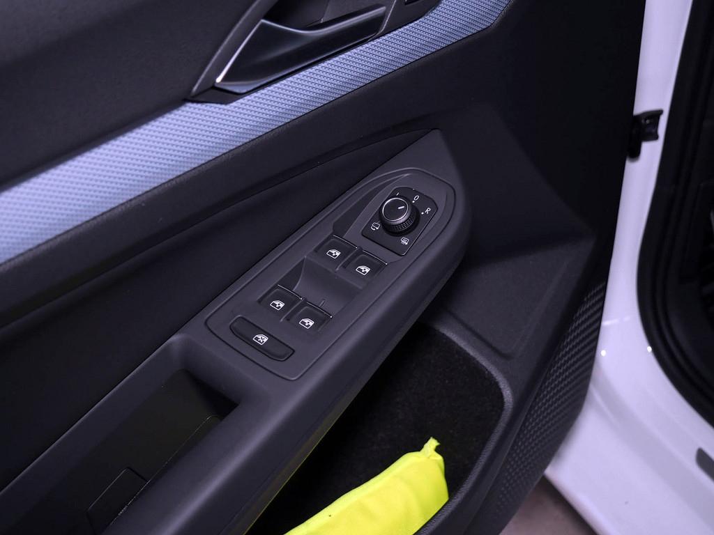 Volkswagen Golf ENERGY 1.5 l eTSI DSG AHK APP GJ-REIF ACC K, миниатюра 13