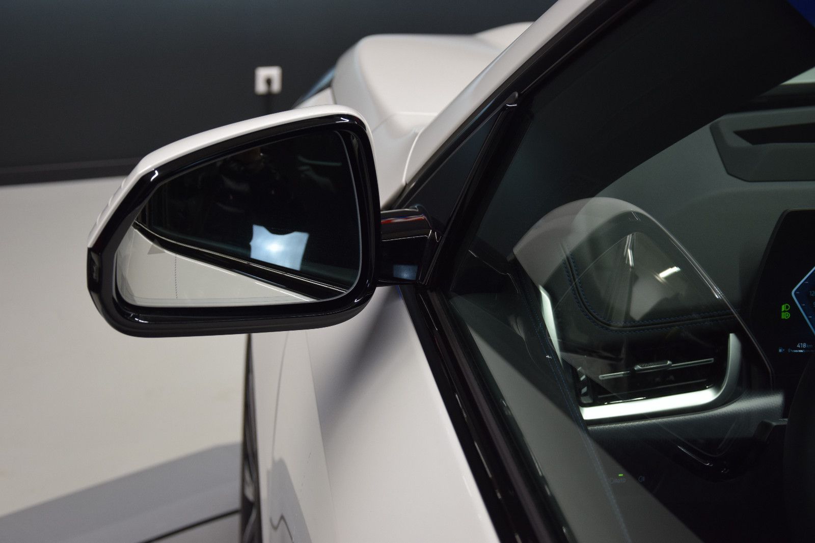 Fahrzeugabbildung BMW X1 23d xDrive M Sport Pro HuD AHK 360°NP:71.870€