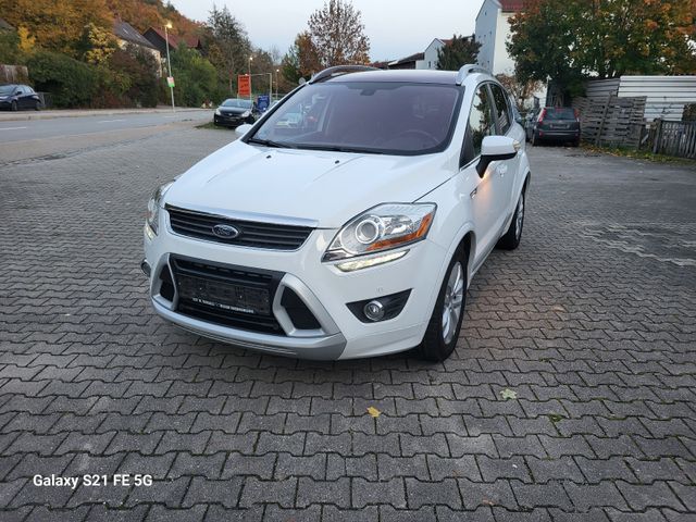 Ford Kuga 2,5 4x4 Titanium