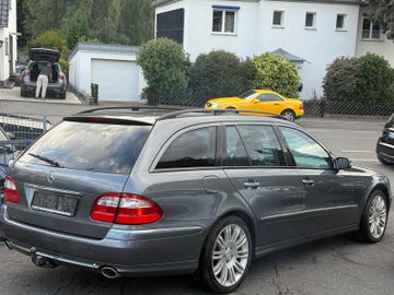 Mercedes E 280 - 3