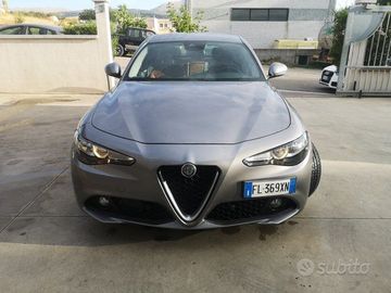 Alfa-Romeo Giulia - 3