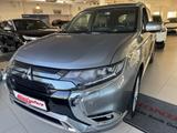 Mitsubishi Outlander 2.4 4WD Plug-In Hybrid Spirit - Mitsubishi Plug-in Hybrid Outlander Gebrauchtwagen