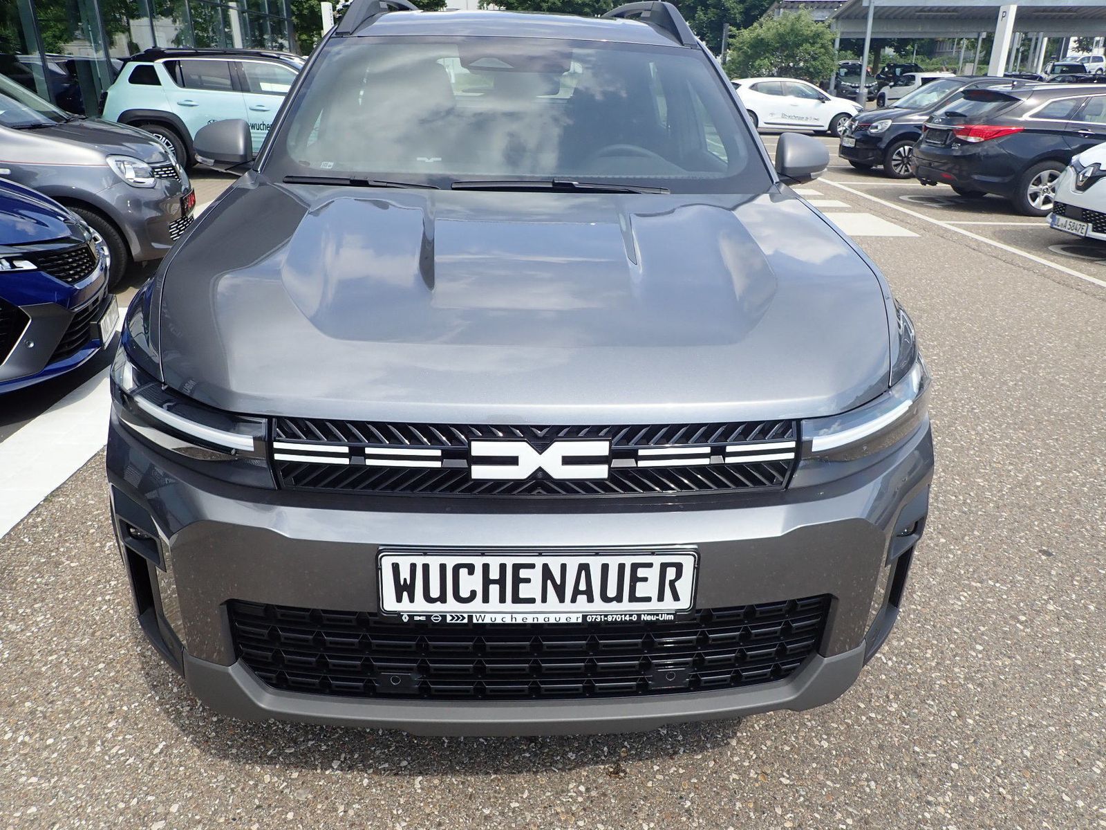 Fahrzeugabbildung Dacia Bigster Expression TCe 140