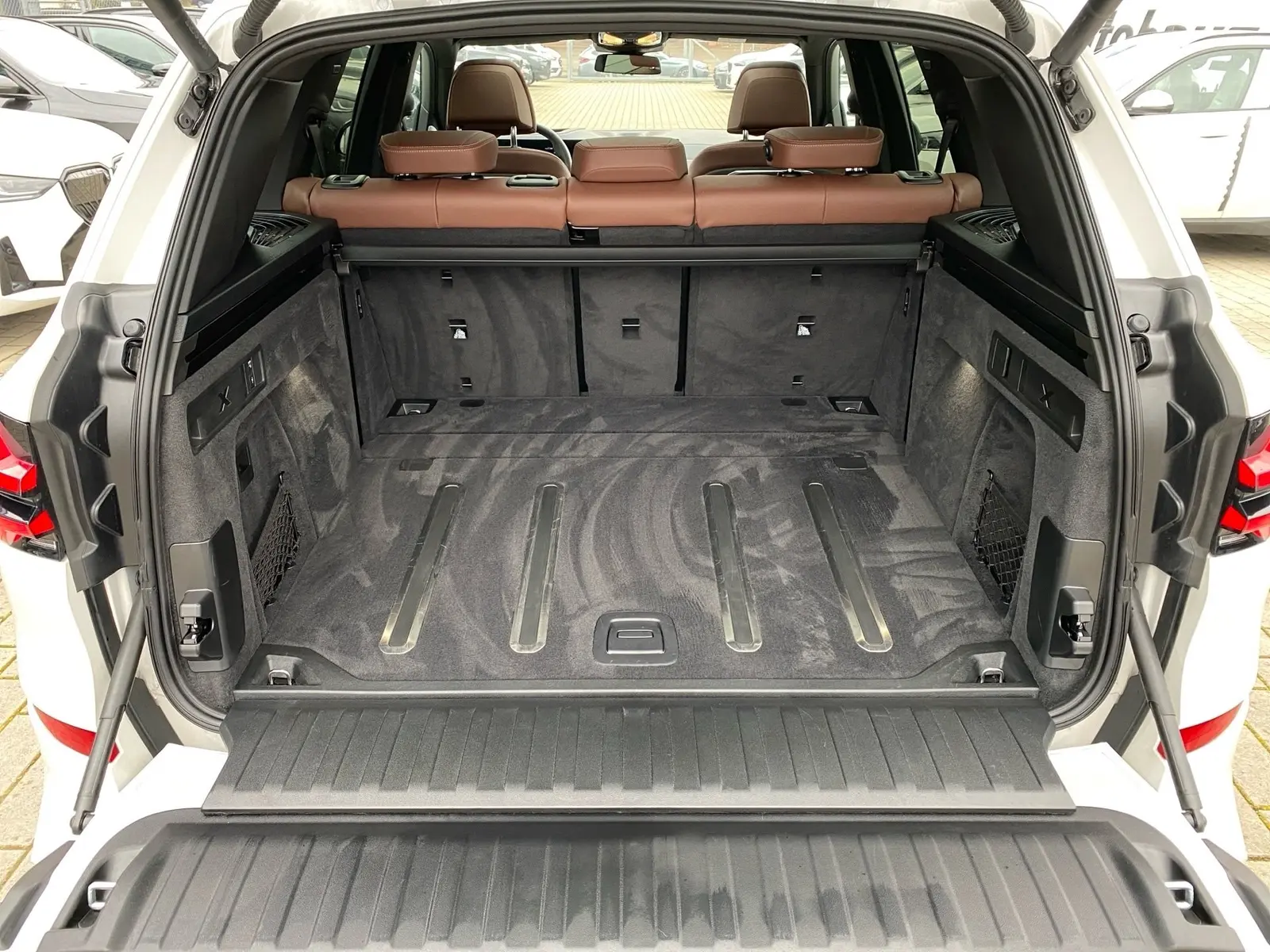 BMW X5 M60i xDrive V8 POWER