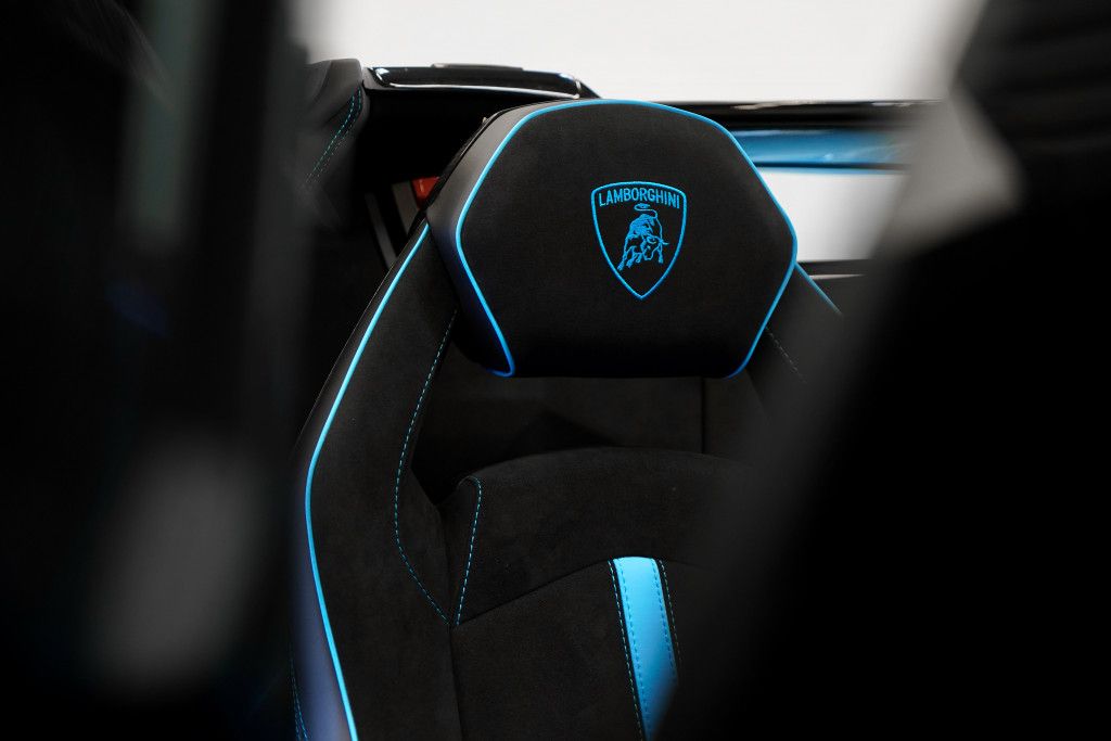 Lamborghini Aventador