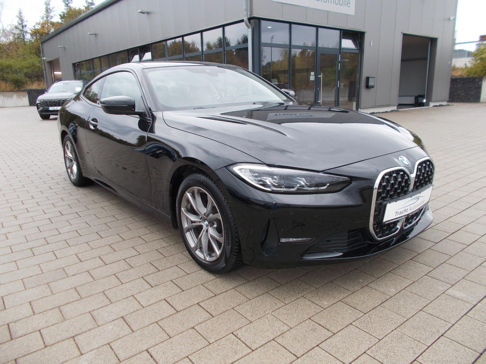 BMW 420 i Coupe *Leder*Kamera*SH*Navi*Ambienteb.