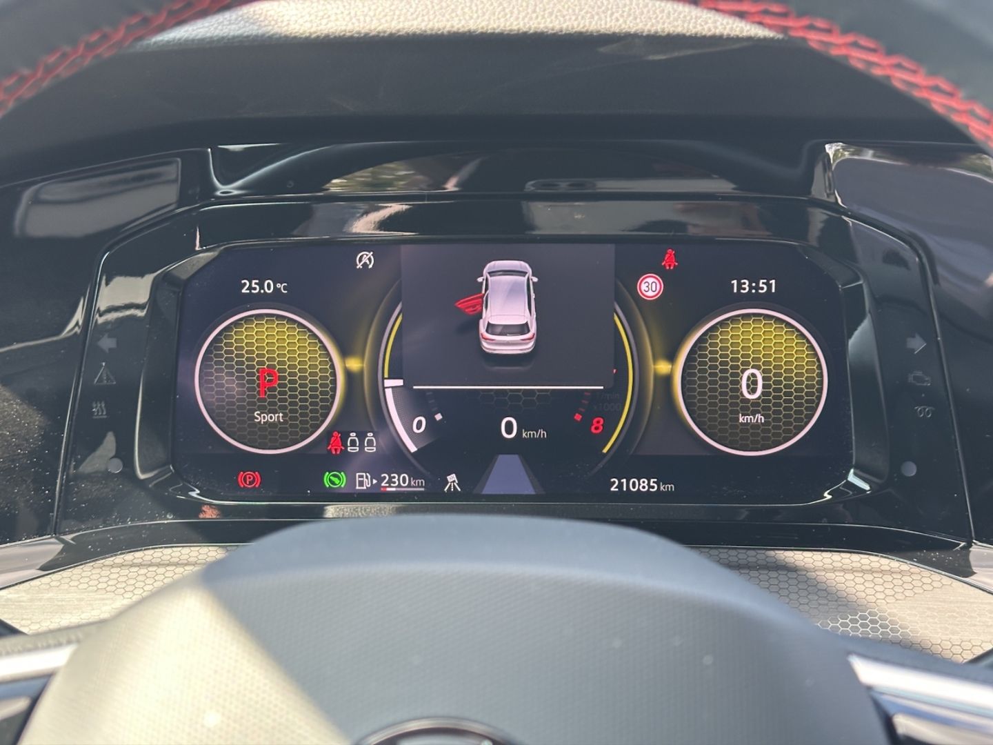 Golf GTI VIII 2.0 TSI 180 TSID7F AHZV HuD PDC AC