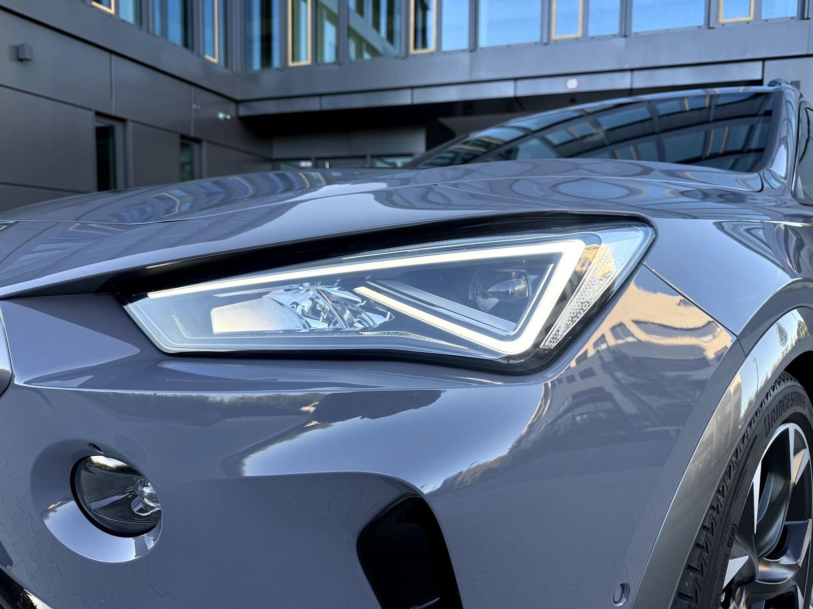 Fahrzeugabbildung CUPRA Formentor VZ 2.0 TSI DSG 4Drive 360°|PANO|KW V3