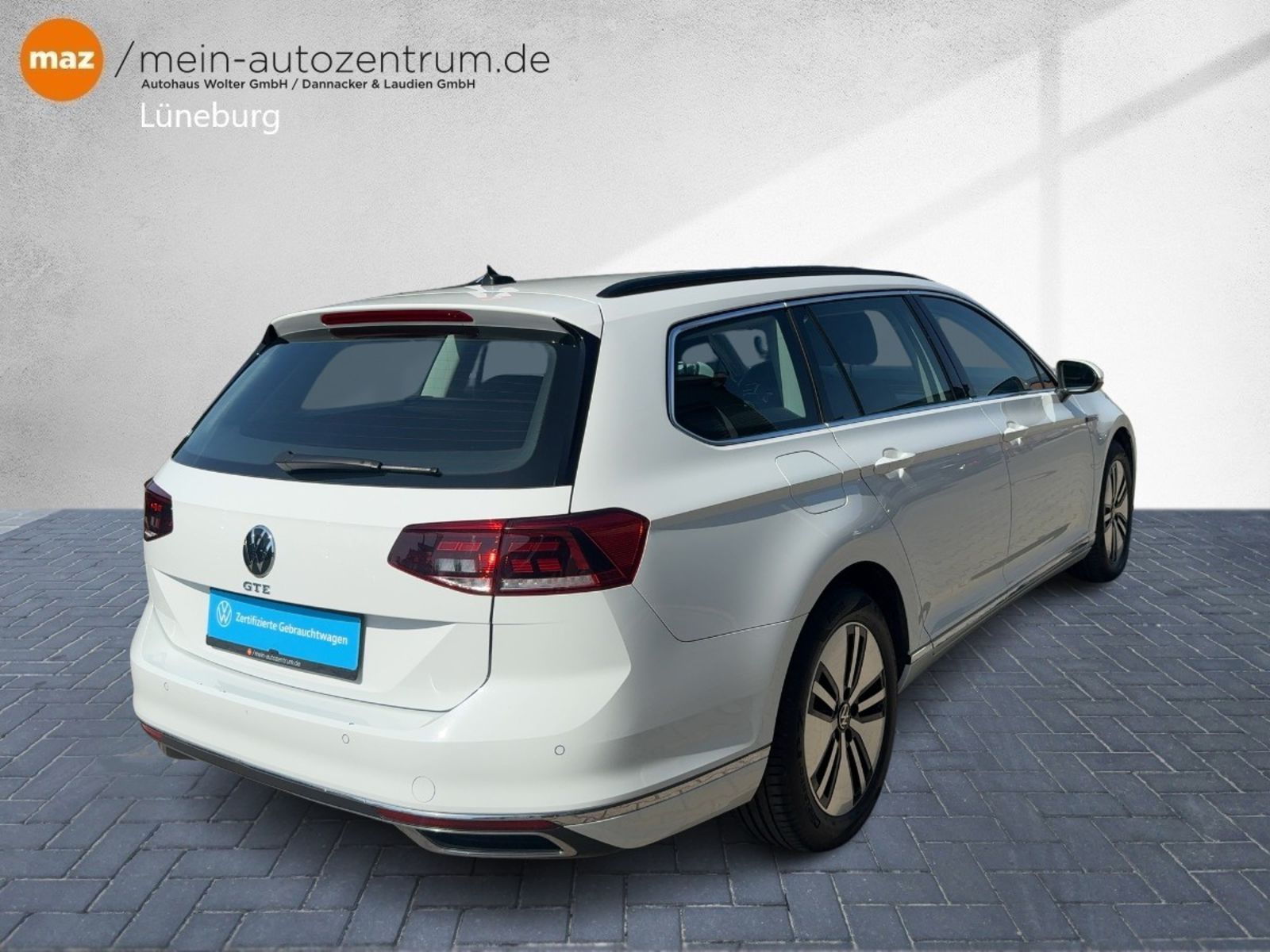 Fahrzeugabbildung Volkswagen Passat Variant GTE 1.4 TSI Hybird Alu LED AHK Na