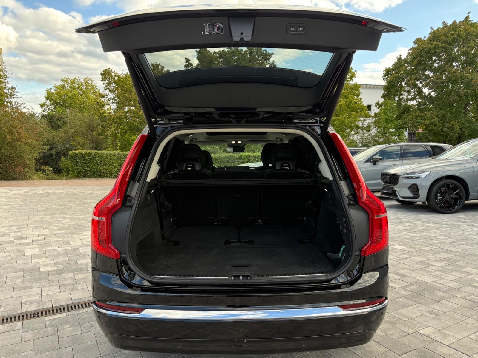Volvo XC90 B5 ULTIMATE BRIGHT AWD -LUFT-AHK-7SITZER-