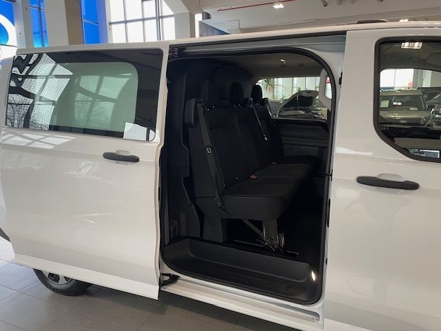 Fahrzeugabbildung Ford Transit Custom E 320 L2 Trend Doppelkabine RWD E