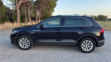Volkswagen Tiguan - 9