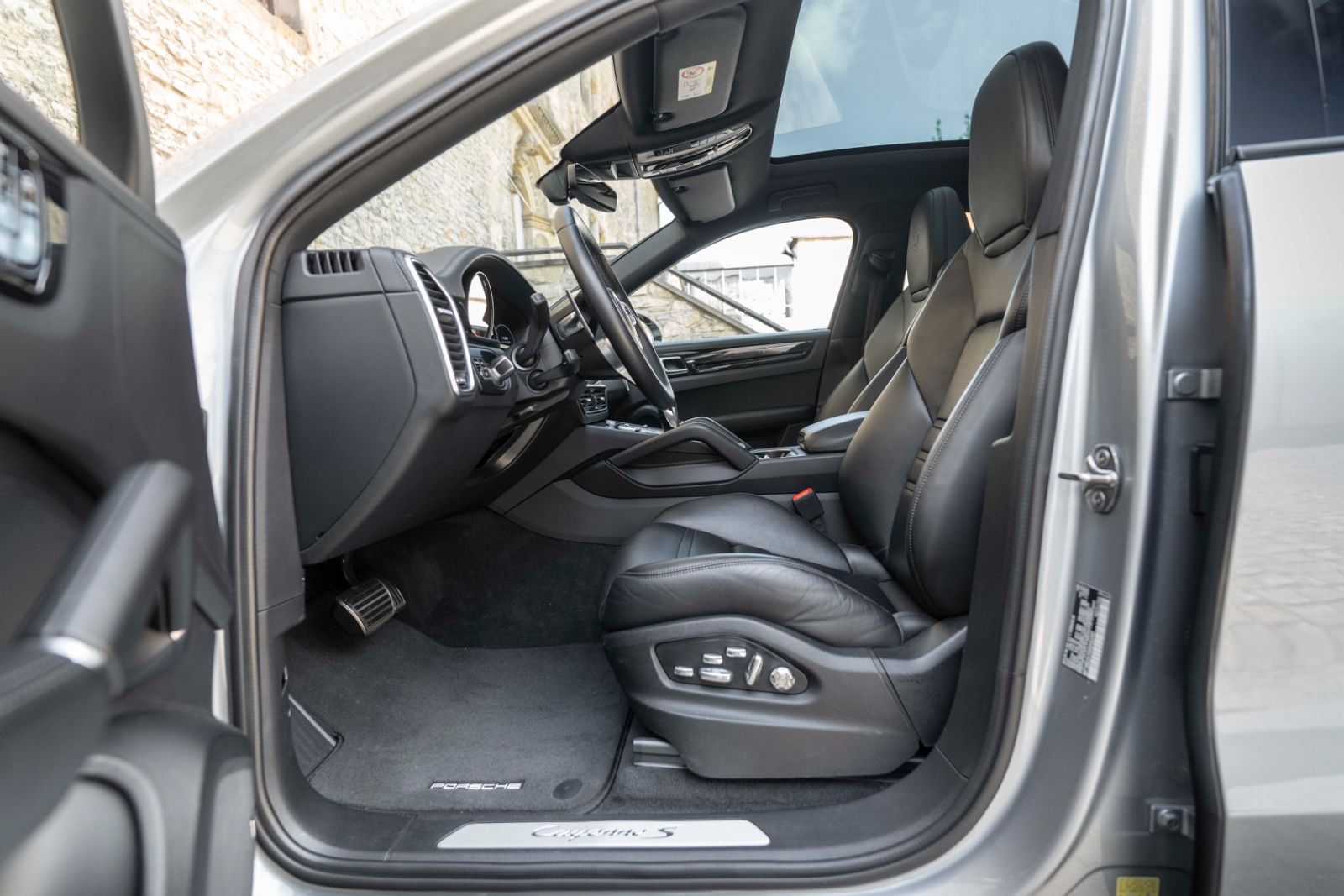 Fahrzeugabbildung Porsche Cayenne Coupe S PASM BOSE CARPLAY ACC CHRONO 360