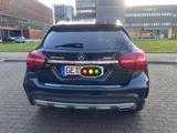 Mercedes-Benz GLA 250 4MATIC AMG Line-Pano - : Mercedes Gla