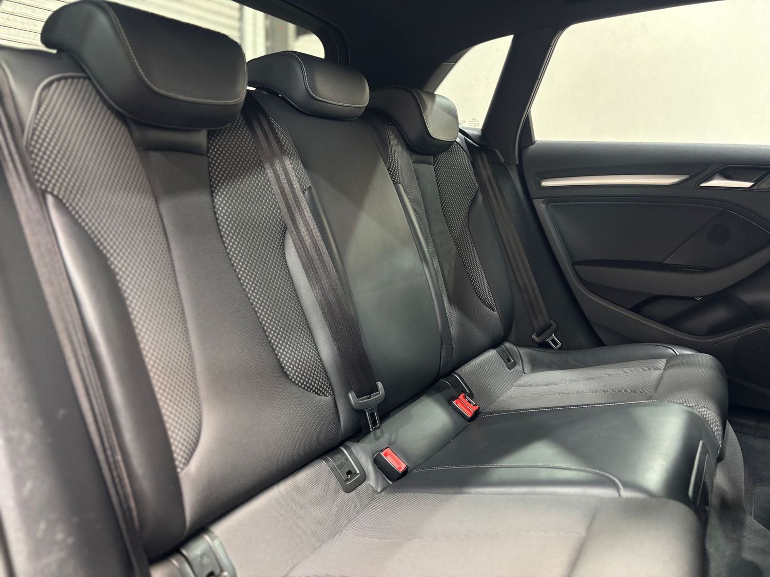 Fahrzeugabbildung Audi A3 S line ultra#Xenon#Navi#19"#Navi