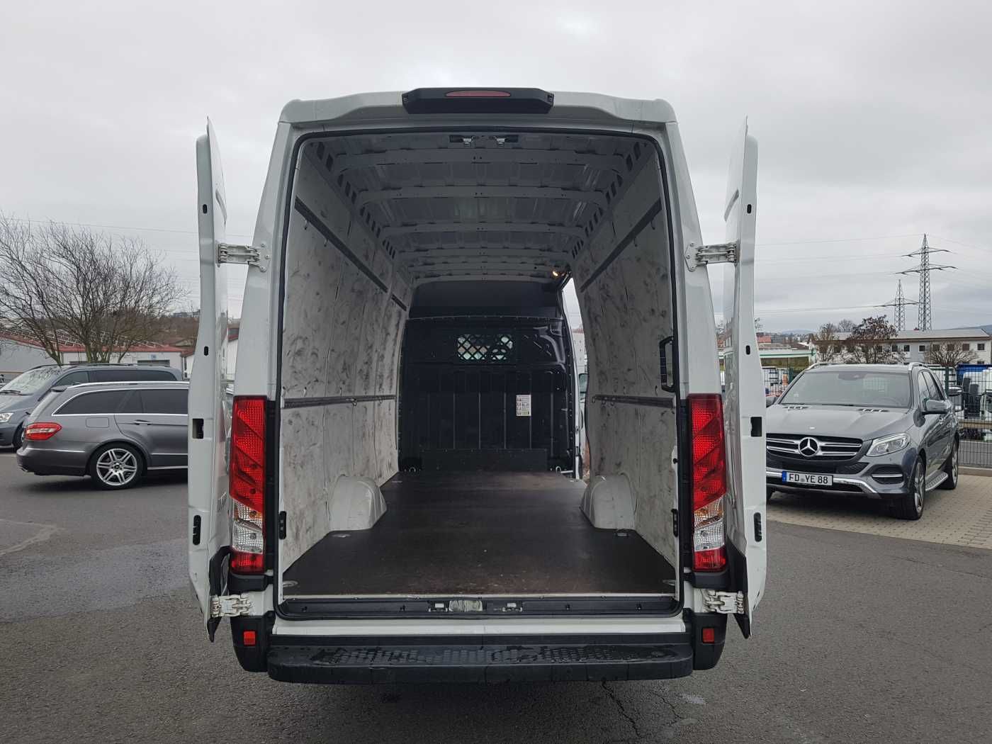 Fahrzeugabbildung Iveco Daily 35 S 16 V *Klima*L4.100mm*