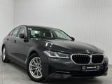BMW 530 d xDrive/1-HD/DE-FZG/LED/LEDER/AHK/MWST - Behindertengerechte BMW 530